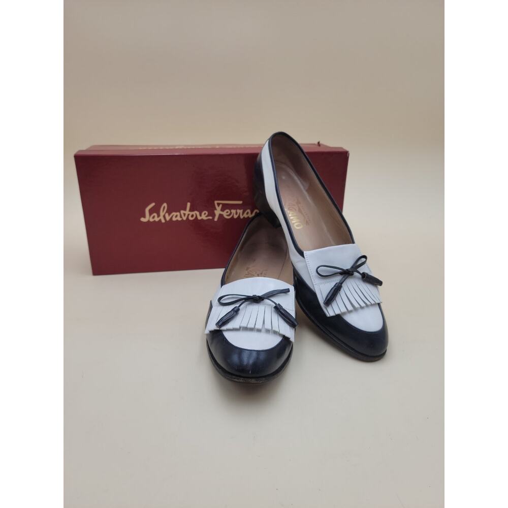 Vintage Salvatore Ferragamo 7 2A Black Leather Kiltie Tassel Loafer Flat Italy - Picture 9 of 12